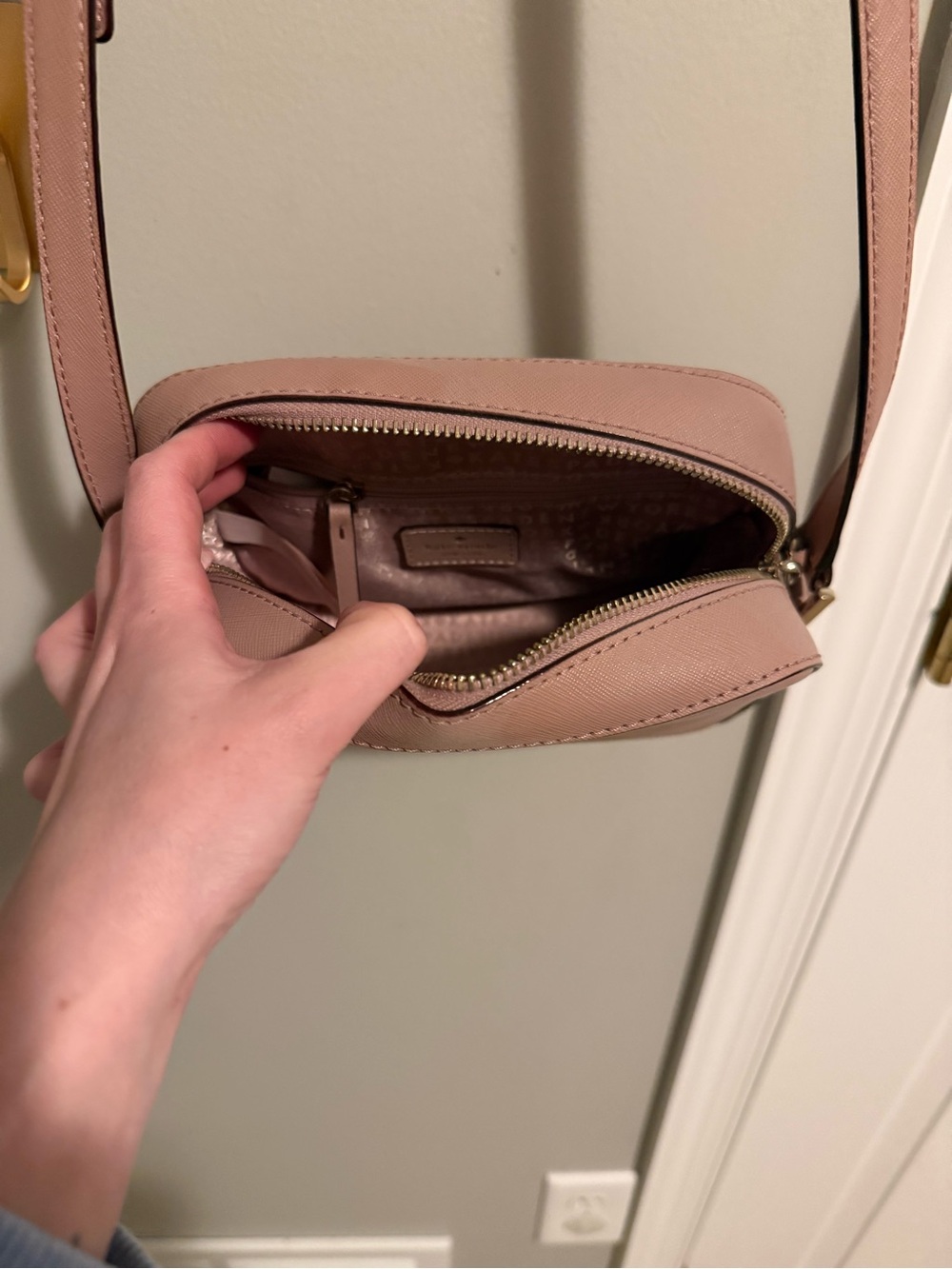 Authentic Kate Spade - Women's Crossbody Bag in Dusty Rose - Picture 3 of 3